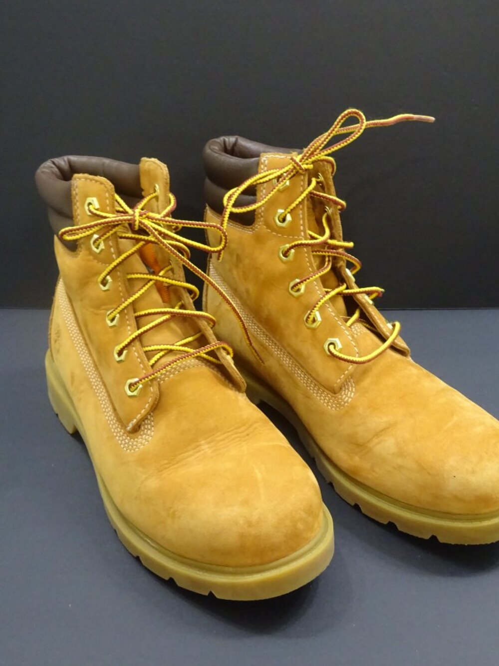Timberland Wheat Nubuck Waterproof 6-Inch Boots Women's 8 Ortholite NWOT